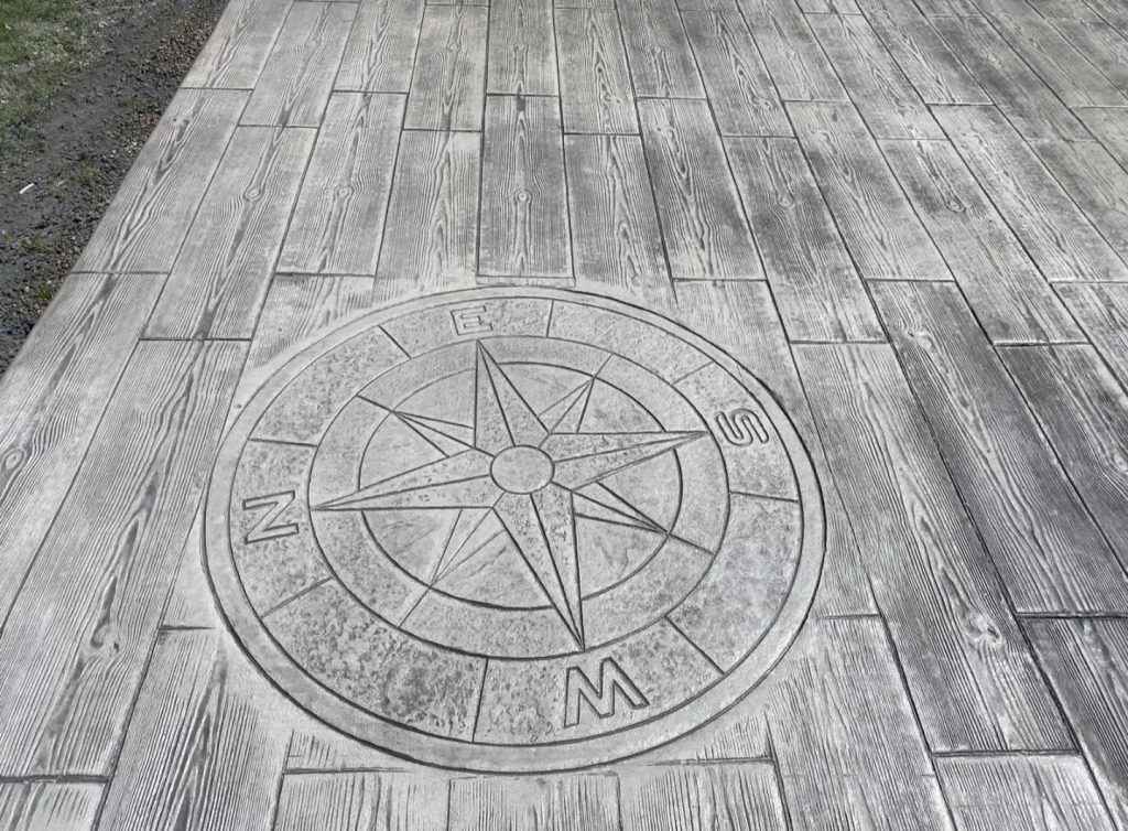 Allée résidentielle en béton imprimé Perpignan 66